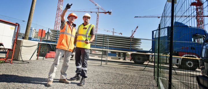 Construction Site Safety Guide | CDM Wireless